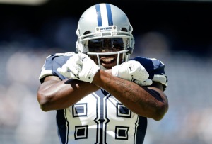 dez-bryant-throwing-x